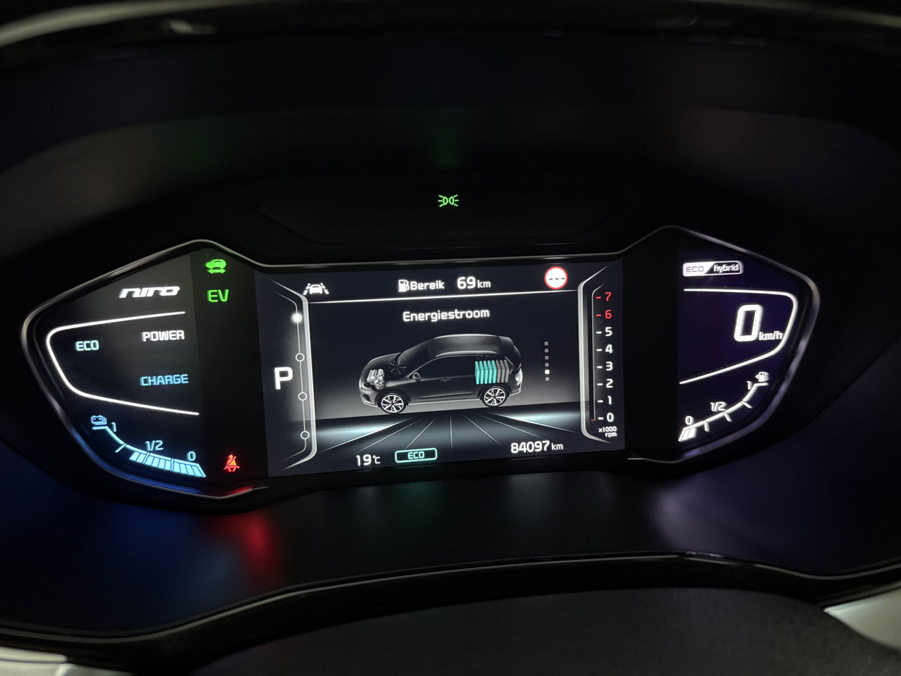 Kia Niro 1.6 GDi Hybrid ExecutiveLine | Panoramadak | JBL-Audio | LED | Camera | Memory seats | Carplay |Stuur/stoelverwarming