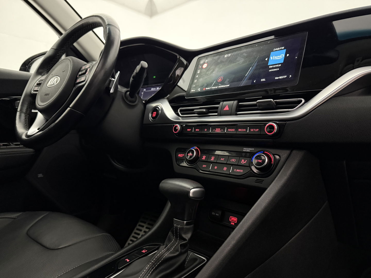 Kia Niro 1.6 GDi Hybrid ExecutiveLine | 142PK | Pano | JBL-Audio | LED | NAP | Camera | Memory | Carplay |Stuur/stoelverwarming l VOL