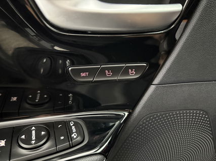 Kia Niro 1.6 GDi Hybrid ExecutiveLine | Panoramadak | JBL-Audio | LED | Camera | Memory seats | Carplay |Stuur/stoelverwarming