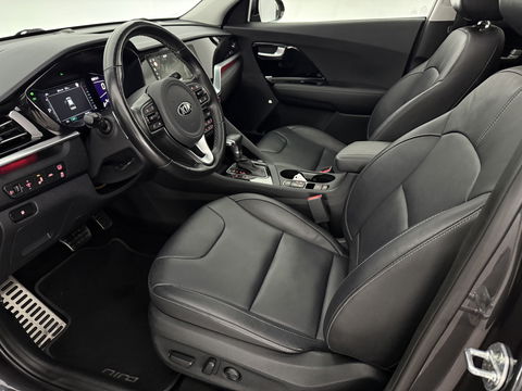 Kia Niro 1.6 GDi Hybrid ExecutiveLine | Pano | JBL-Audio | LED | NAP | Camera | Memory | Carplay |Stuur/stoelverwarming