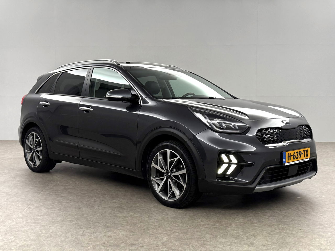 Kia Niro 1.6 GDi Hybrid ExecutiveLine | Panoramadak | JBL-Audio | LED | Camera | Memory seats | Carplay |Stuur/stoelverwarming
