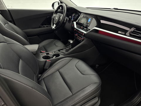 Kia Niro 1.6 GDi Hybrid ExecutiveLine | Pano | JBL-Audio | LED | NAP | Camera | Memory | Carplay |Stuur/stoelverwarming