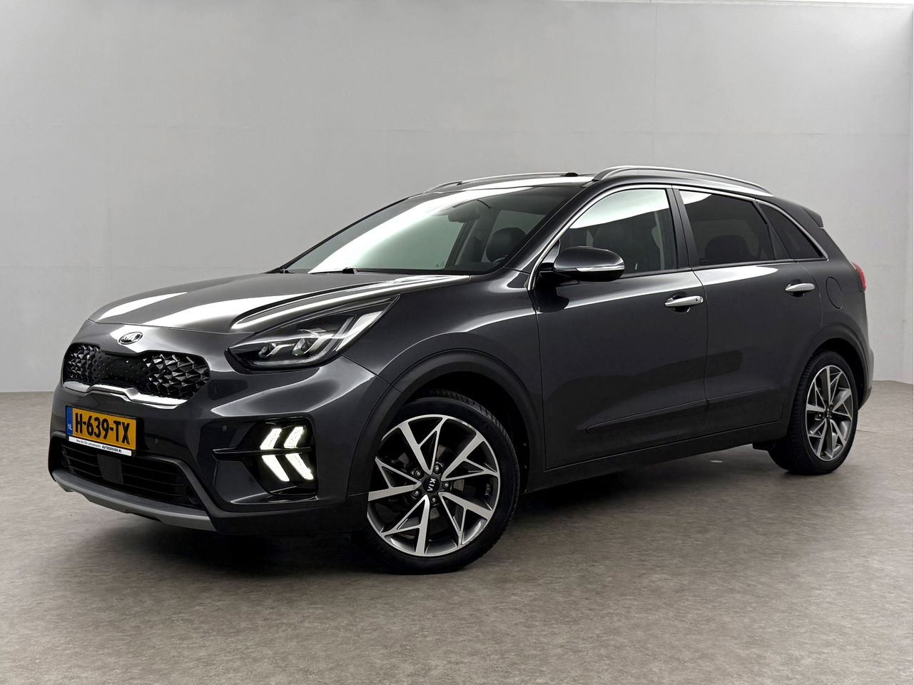Kia Niro 1.6 GDi Hybrid ExecutiveLine | Panoramadak | JBL-Audio | LED | Camera | Memory seats | Carplay |Stuur/stoelverwarming