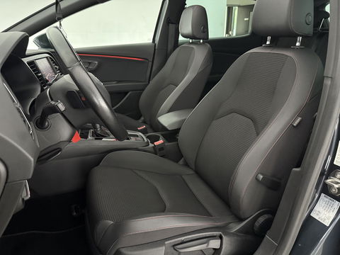 SEAT Leon 2.0 191PK TSI FR | Pano | Sfeerverl. | LED | Carplay | Camera | Navi l Cruise l Stoelverw.
