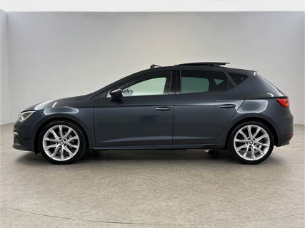SEAT Leon 2.0 191PK TSI FR | Panoramadak | Sfeerverl. | LED | Virtual Cockpit | Carplay | Camera | Cruisecontr.