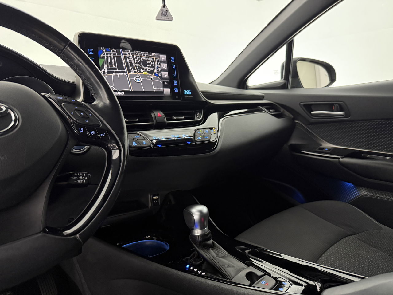 Toyota C-HR 1.8 Hybrid | 148PK | LED | Camera | Navigatie | Cruise | Parkeersensoren