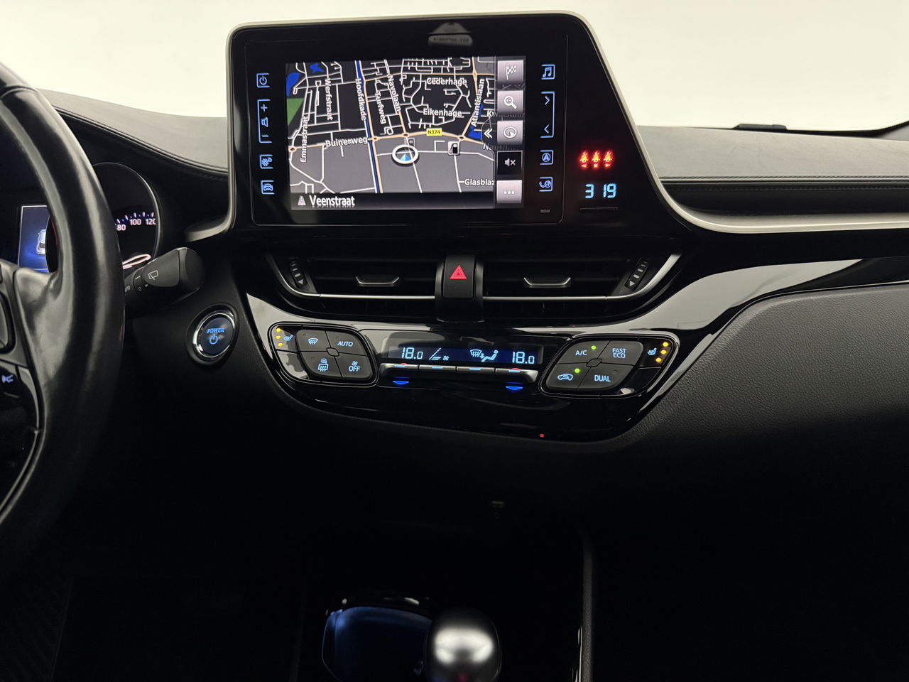 Toyota C-HR 1.8 Hybrid | 148PK | LED | Camera | Navigatie | Cruise | Parkeersensoren