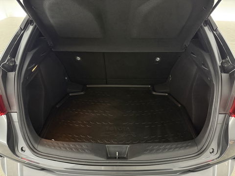 Toyota C-HR 1.8 Hybrid | 148PK | LED | Camera | Stuur/Stoelverw. l Navigatie | Cruise | Parkeers.
