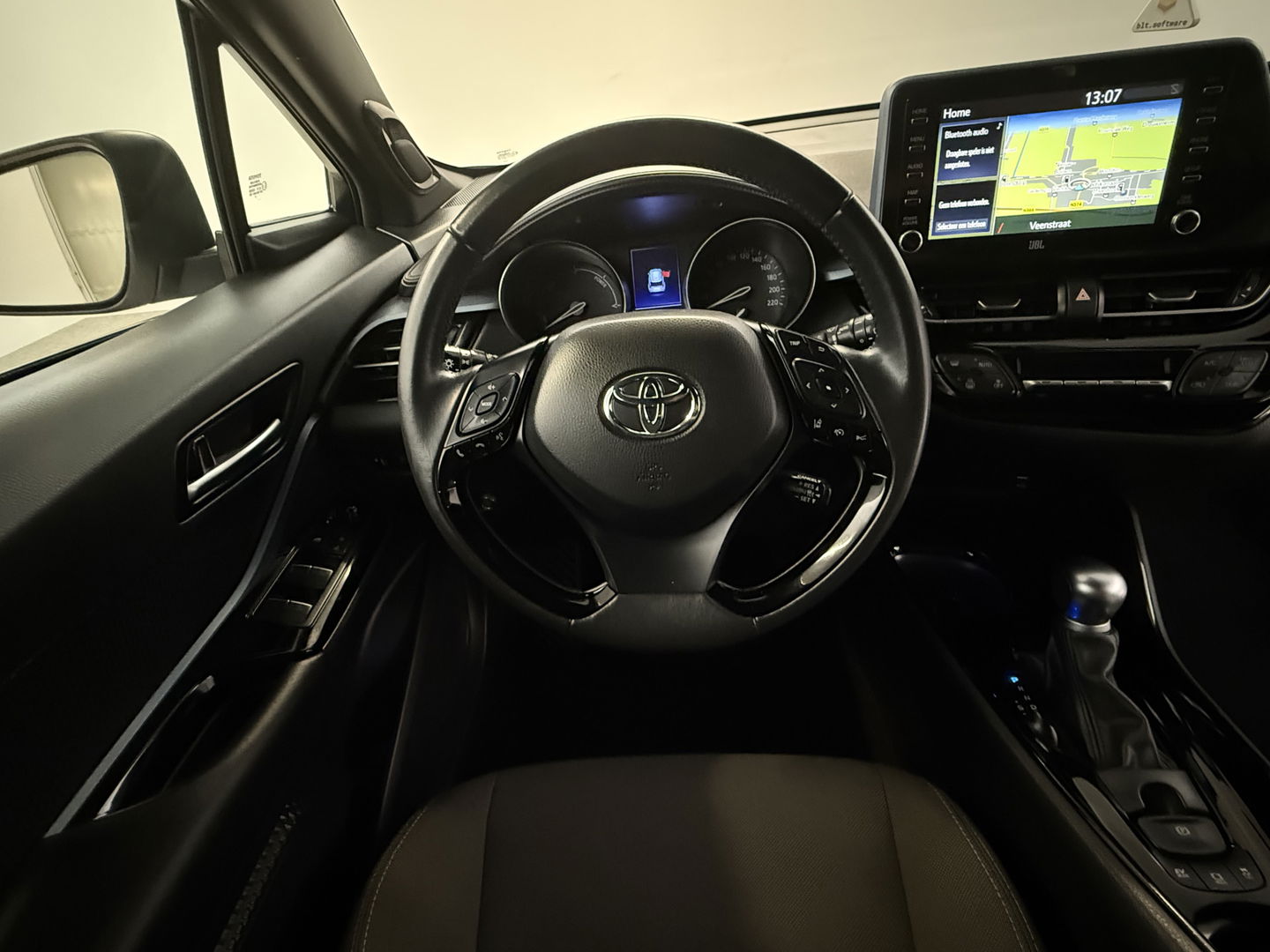 Toyota C-HR 2.0 Hybrid Business Plus | Camera | Trekhaak | JBL Audio | Carplay | Cruise | LED | NAP
