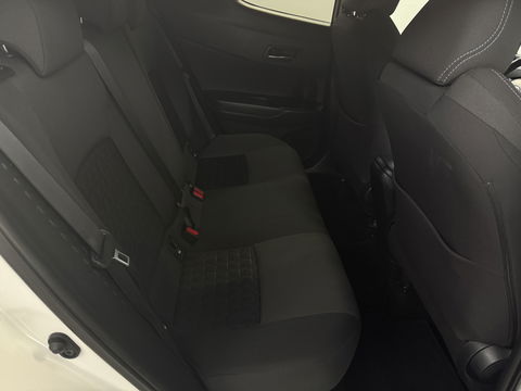 Toyota C-HR 2.0 Hybrid Business Plus | Camera | Trekhaak | JBL Audio | Carplay | Cruise | LED | NAP