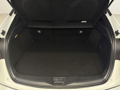 Toyota C-HR 2.0 Hybrid Business Plus | Camera | Trekhaak | JBL Audio | Carplay | Cruise | LED | NAP