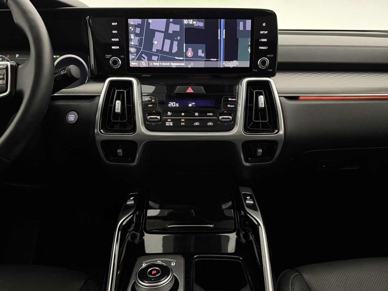 Kia Sorento 1.6 T-GDI Plug-in Hybrid 4WD Dynamic | Sfeerverl. | Camera | Bose Audio | Carplay | LED | Virtual Cockpit