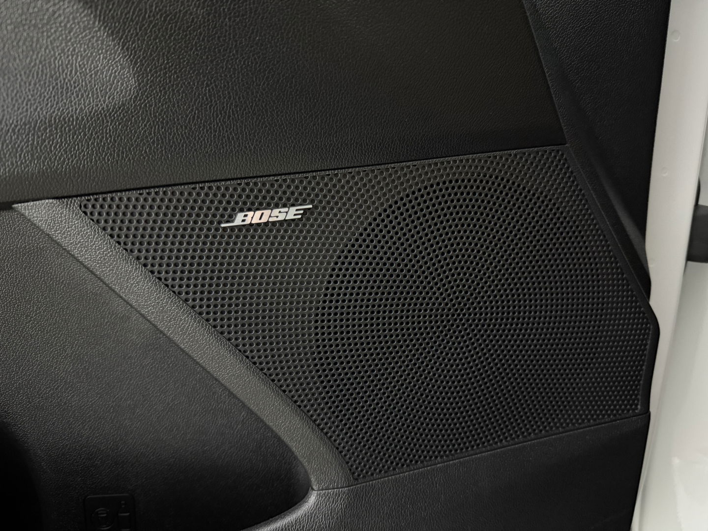 Kia Sorento 1.6 T-GDI PHEV 4WD Dynamic | Sfeerverl. | Camera | Stuur/Stoelverw. l Bose Audio | Carplay | LED | Virtual