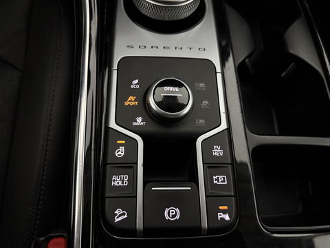 Kia Sorento 1.6 T-GDI PHEV 4WD Dynamic | Sfeerverl. | Camera | Stuur/Stoelverw. l Bose Audio | Carplay | LED | Virtual