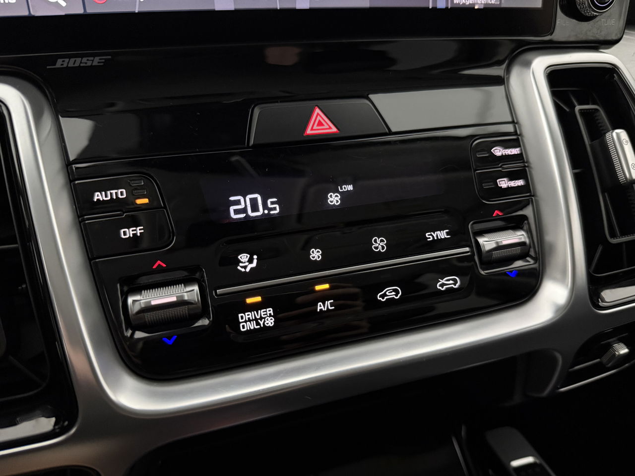 Kia Sorento 1.6 T-GDI Plug-in Hybrid 4WD Dynamic | Sfeerverl. | Camera | Bose Audio | Carplay | LED | Virtual Cockpit