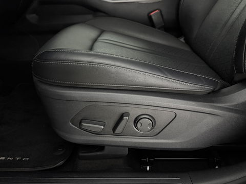 Kia Sorento 1.6 T-GDI PHEV 4WD Dynamic | Sfeerverl. | Camera | Stuur/Stoelverw. l Bose Audio | Carplay | LED | Virtual