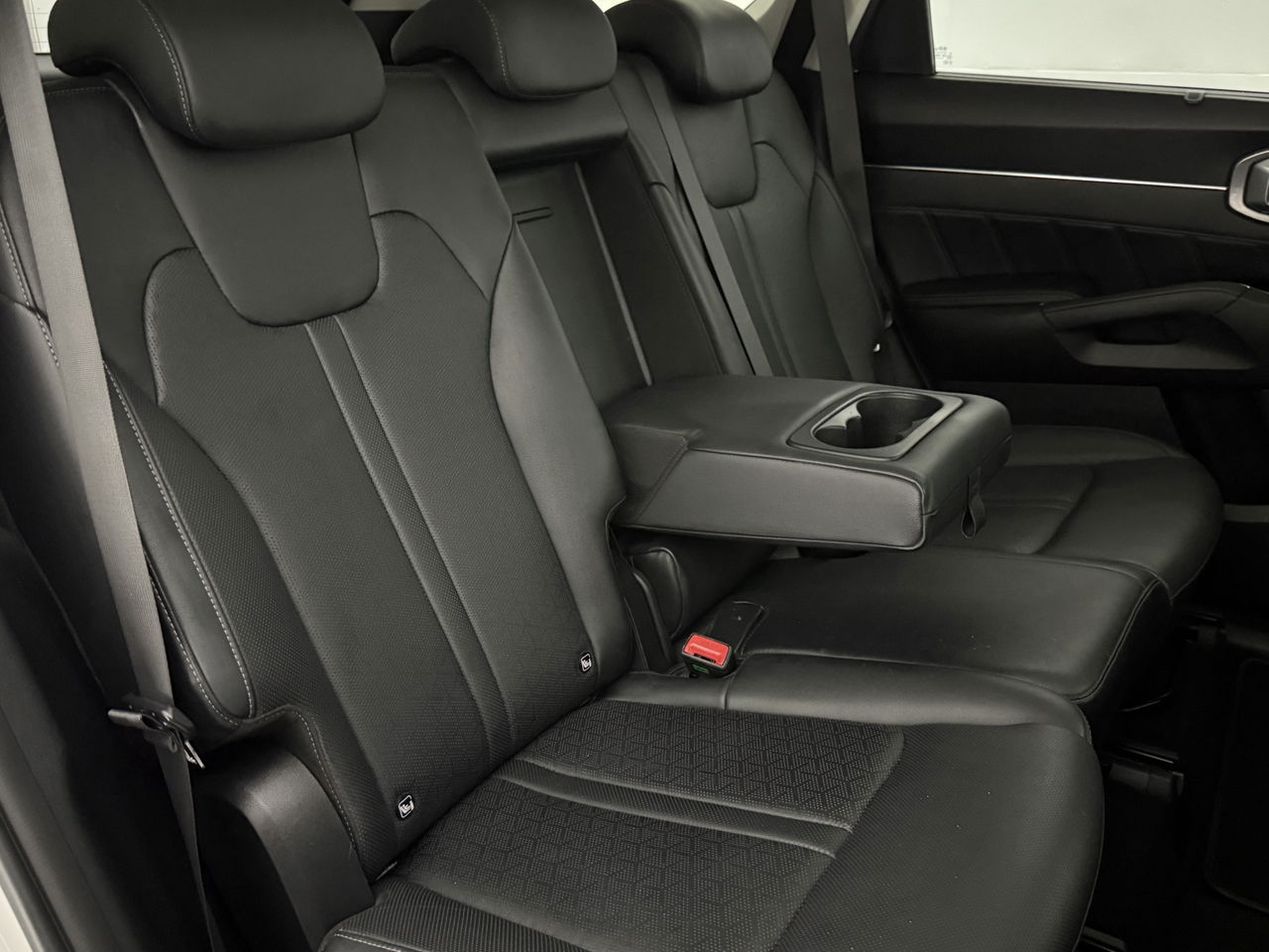 Kia Sorento 1.6 T-GDI Plug-in Hybrid 4WD Dynamic | Sfeerverl. | Camera | Bose Audio | Carplay | LED | Virtual Cockpit