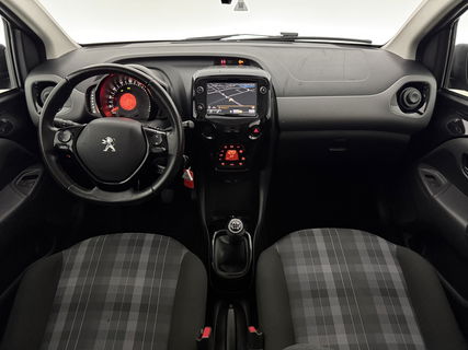 Peugeot 108 1.0 e-VTi Blue Executive | Navigatie | Cruise | Camera | LED | Airco | NAP