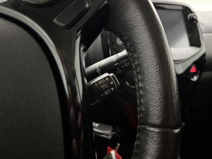 Peugeot 108 1.0 e-VTi Blue Executive | Navigatie | Cruise | Camera | LED | Airco | NAP