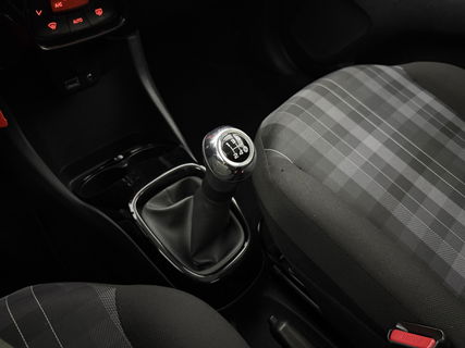 Peugeot 108 1.0 e-VTi Blue Executive | Navigatie | Cruise | Camera | LED | Airco | NAP