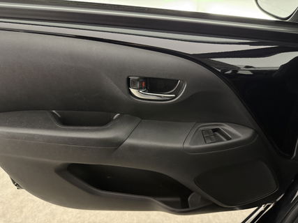 Peugeot 108 1.0 e-VTi Blue Executive | Navigatie | Cruise | Camera | LED | Airco | NAP
