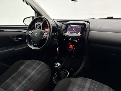 Peugeot 108 1.0 e-VTi Blue Executive | Navigatie | Cruise | Camera | LED | Airco | NAP