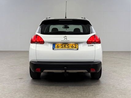 Peugeot 2008 1.2 VTi Allure | Sfeerverl. | Navigatie | Trekh | NAP | Cruise | Parkeersens