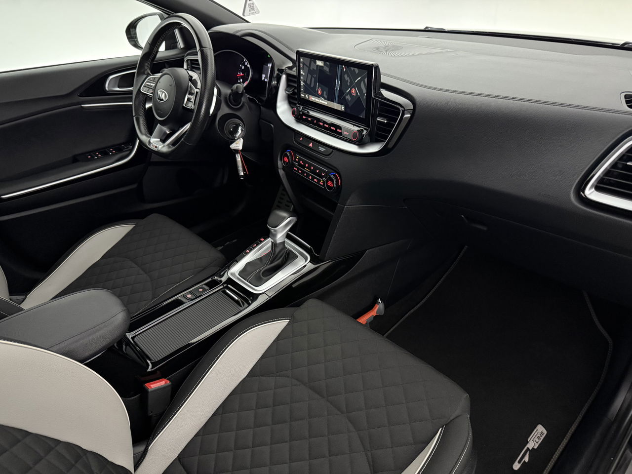 Kia ProCeed 1.5 T-GDi MHEV GT-Line | 170PK | Pano | Trekh | Camera | Carplay | Cruise | LED | NAP