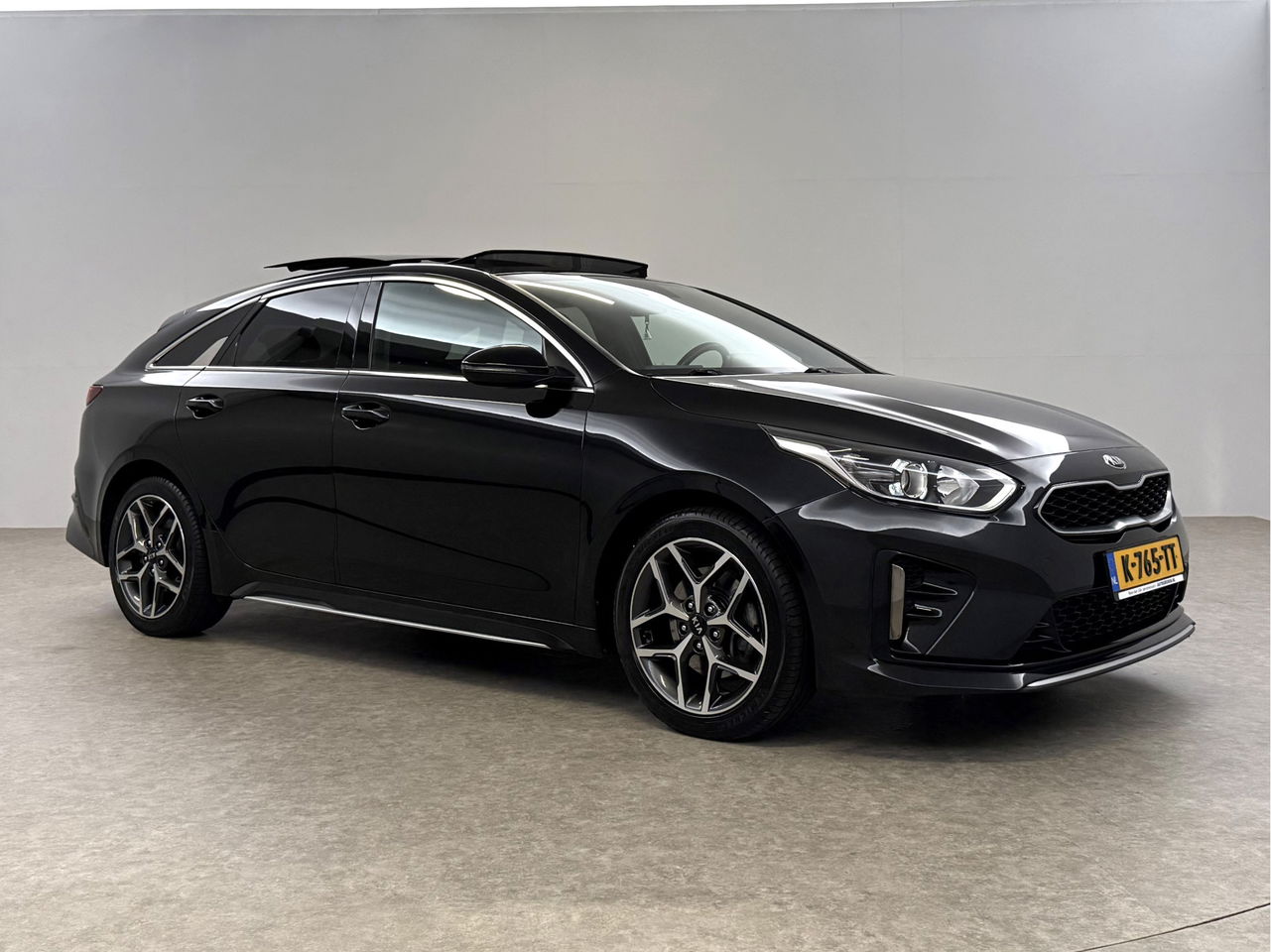 Kia ProCeed 1.5 T-GDi MHEV GT-Line | 170PK | Pano | Trekh | Camera | Carplay | Cruise | LED | NAP