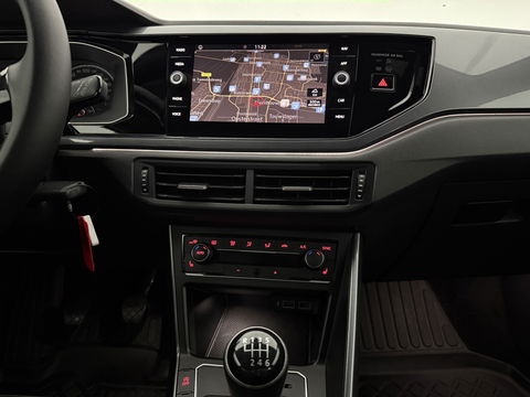 Volkswagen Polo 1.0 TSI R-line | LED | Carplay | Adaptive Cruise | Clima | Navigatie | Parkeersens.