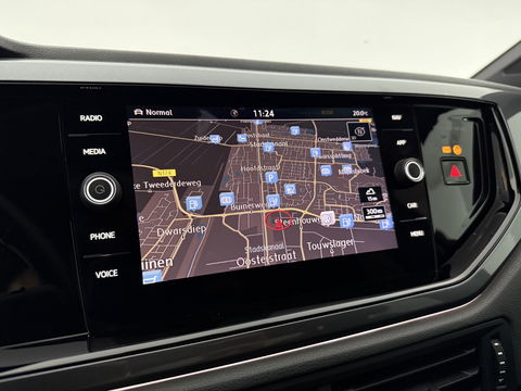 Volkswagen Polo 1.0 TSI R-line | LED | Carplay | Adaptive Cruise | Clima | Navigatie | Parkeersens.