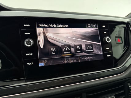 Volkswagen Polo 1.0 TSI R-line LED Carplay ACC Clima Navi PDC 17"LMV