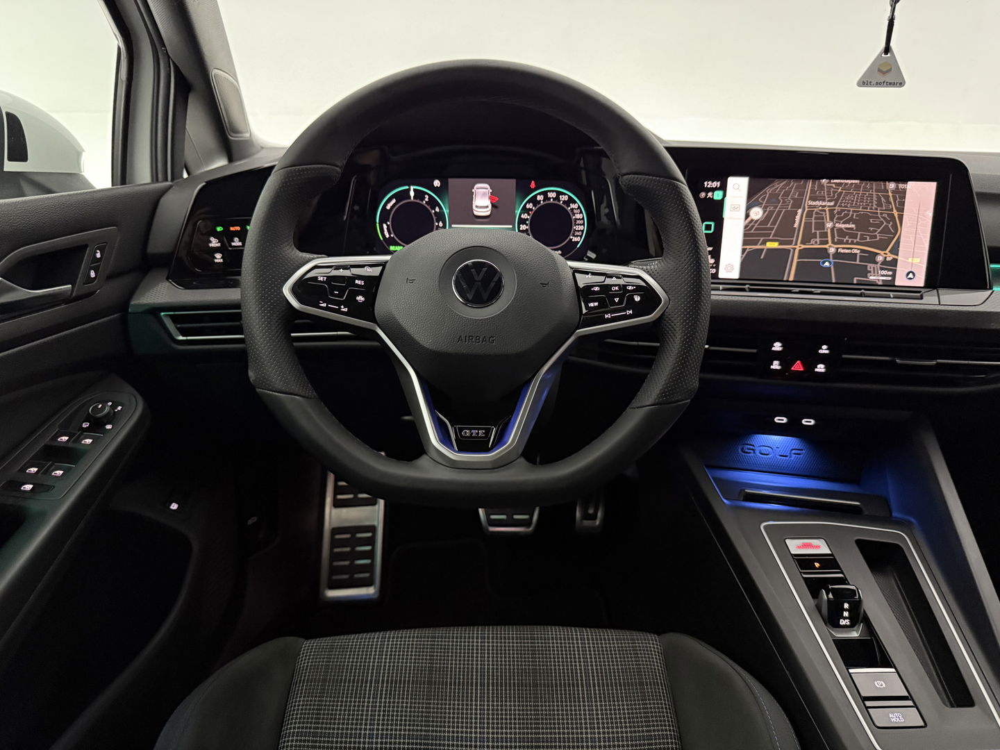 Volkswagen Golf 1.4 eHybrid GTE | Sfeerverl. | Virtual | IQ Light | Stuur/Stoelverw. l Carplay | Parkeersens l FULL LED l Navi