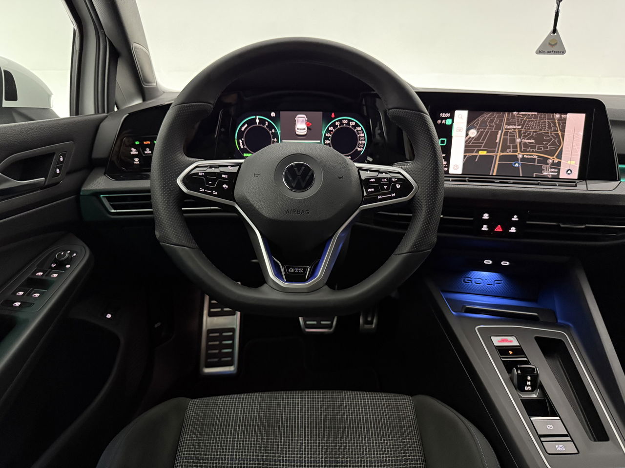 Volkswagen Golf 1.4 eHybrid GTE | Sfeerverl. | Virtual | IQ Lights | Carplay | Parkeersens