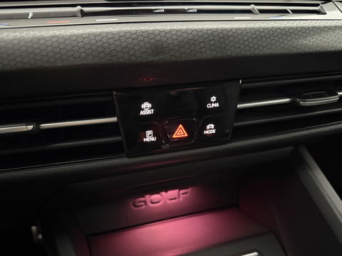 Volkswagen Golf 1.4 eHybrid GTE | Sfeerverl. | Virtual | IQ Light | Stuur/Stoelverw. l Carplay | Parkeersens l FULL LED l Navi