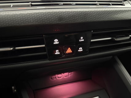 Volkswagen Golf 1.4 eHybrid GTE | Sfeerverl. | Virtual | IQ Lights | Carplay | Parkeersens