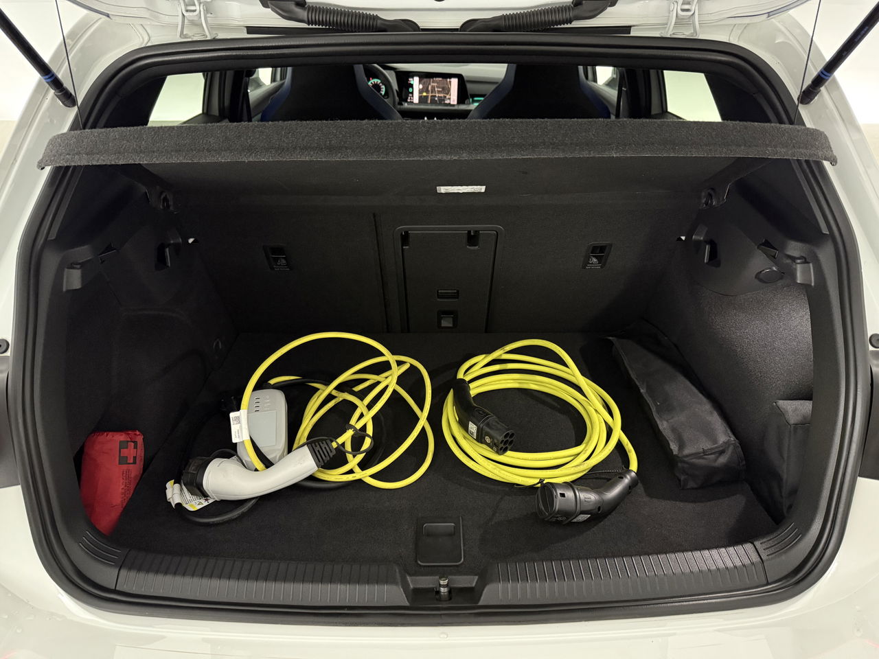 Volkswagen Golf 1.4 eHybrid GTE | Sfeerverl. | Virtual | IQ Lights | Carplay | Parkeersens