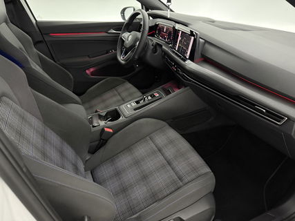 Volkswagen Golf 1.4 eHybrid GTE | Sfeerverl. | Virtual | IQ Lights | Carplay | Parkeersens