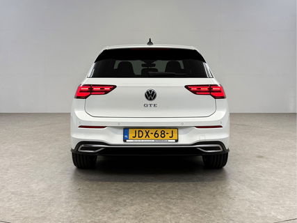 Volkswagen Golf 1.4 eHybrid GTE | Sfeerverl. | Virtual | IQ Lights | Carplay | Parkeersens
