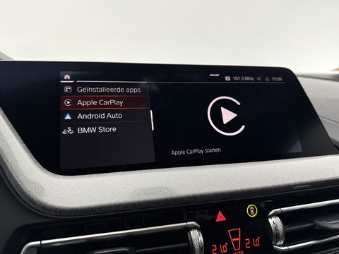 BMW 1-serie 118i M-Sport | Virtual | Camera | Kuipstoelen | LED | Carplay | Stoel/Stuurverw. | NAP