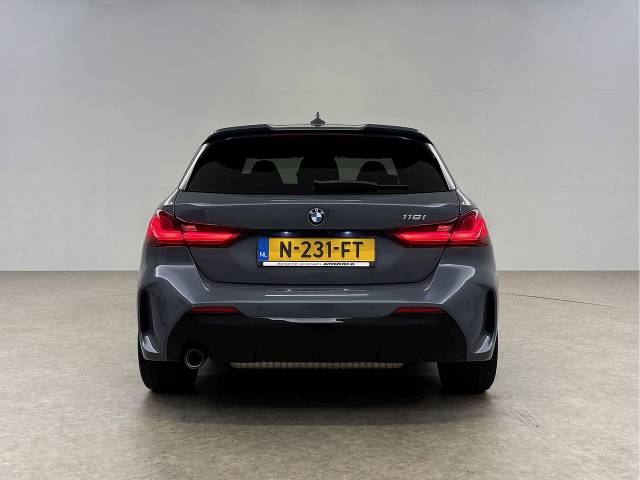 BMW 1-serie 118i M-Sport | Virtual | Camera | Kuipstoelen | LED | Carplay | Stoel/Stuurverw. | NAP