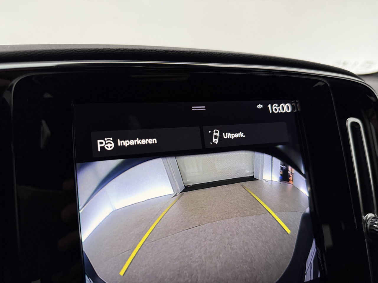 Volvo XC40 1.5 T5 PHEV 262PK Inscription | Pano | 360° | Sfeerverl. | Virtual | Adaptive Cruise | LED | Carplay
