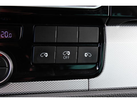 Volkswagen Transporter Caravelle 2.0 TDI L2H1 Highline Adaptieve Cruise, Camera, 2 x Schuifdeur, 204pk, 8 personen, NAVI, Clima, Stoelverwarming, Uniek!