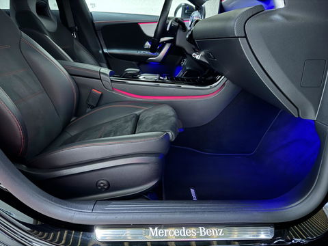 Mercedes-Benz CLA AMG Pano Sfeer CarPlay Memory NAP