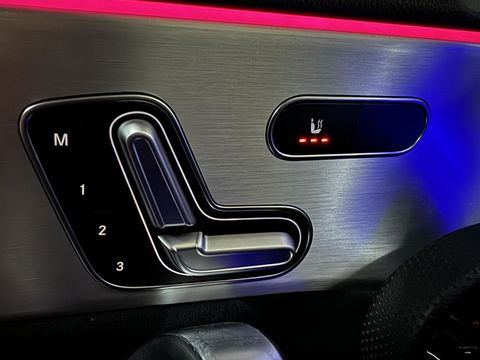 Mercedes-Benz CLA AMG Pano Sfeer CarPlay Memory NAP