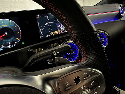 Mercedes-Benz CLA AMG Pano Sfeer CarPlay Memory NAP