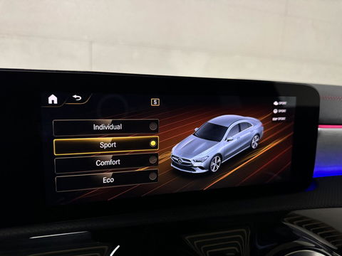 Mercedes-Benz CLA AMG Pano Sfeer CarPlay Memory NAP