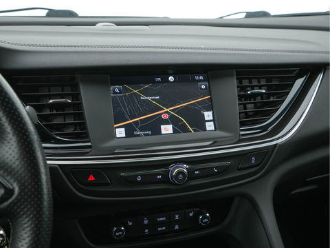 Opel Insignia Sports Tourer 2.0 CDTI Business Executive (INCL-BTW) Aut.*LUXURY-LEATHER | FULL-LED | NAVI-FULLMAP | BLIND-SPOT | DAB+ | HEATED-SPORTSEATS | ECC | CAMERA | LANE-ASSIST | SHIFT-PADDLES | PDC | PRIVACY-GLASS | CRUISE | 18''ALU*