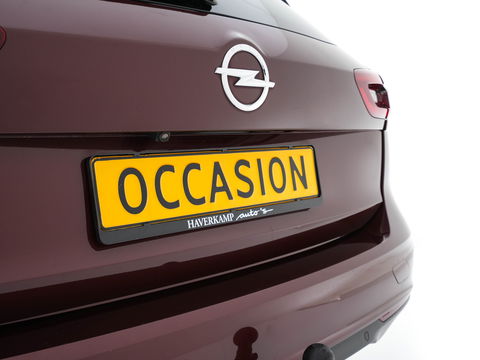 Opel Insignia Sports Tourer 2.0 CDTI Business Executive (INCL-BTW) Aut.*LUXURY-LEATHER | FULL-LED | NAVI-FULLMAP | BLIND-SPOT | DAB+ | HEATED-SPORTSEATS | ECC | CAMERA | LANE-ASSIST | SHIFT-PADDLES | PDC | PRIVACY-GLASS | CRUISE | 18''ALU*