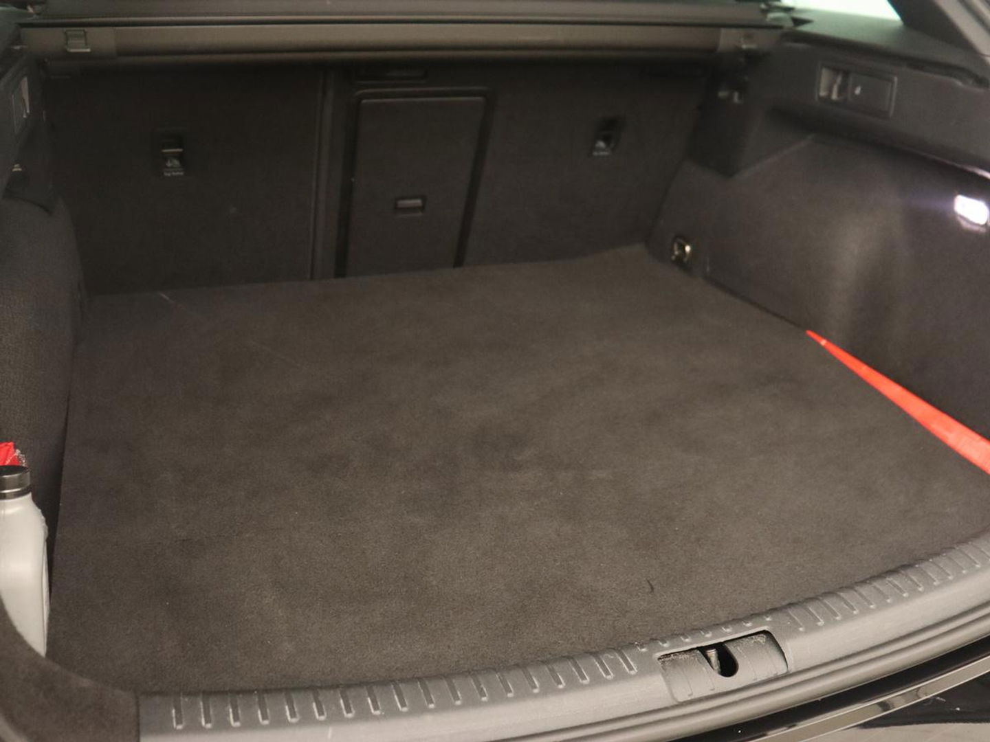 CUPRA Leon 1.4 e-Hybrid VZ | 245pk | Stoel & stuurverwarming | Adaptive cruise | Camera | Carplay | Navigatie | 19'' lichtmetalen velgen | Digital Cockpit | Sportstoelen | PHEV | Plug In